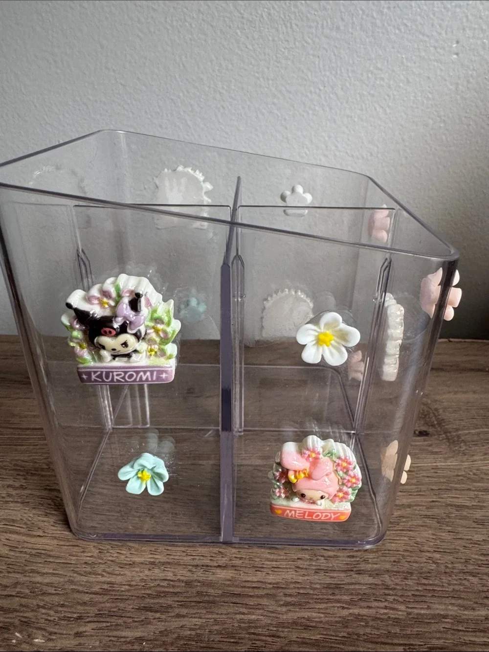 N/A clear plastic